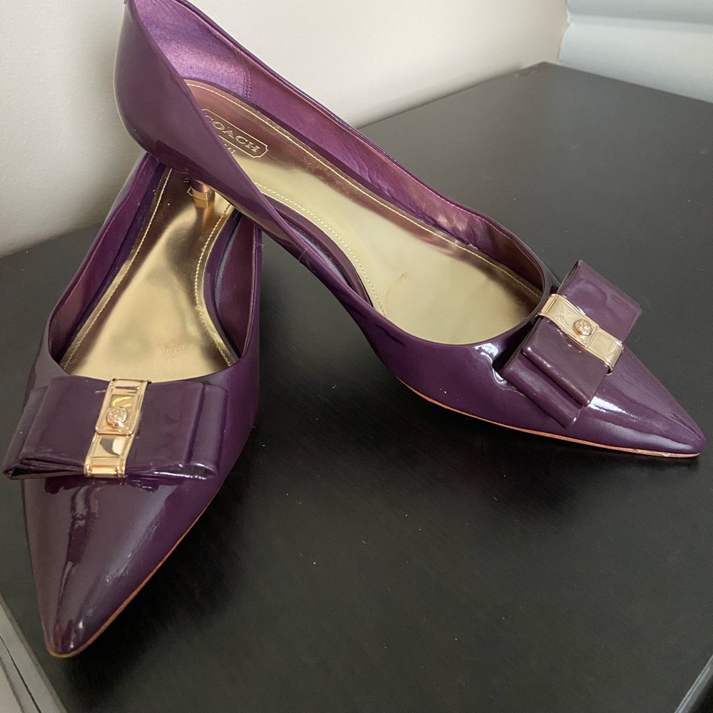 Coach Kitten heels with bow detail. Purple. Size 9.